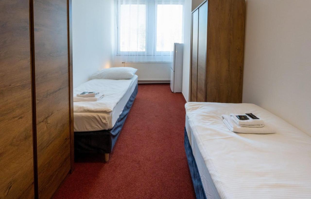 Hotel Uno Ústí nad Orlicí エクステリア 写真